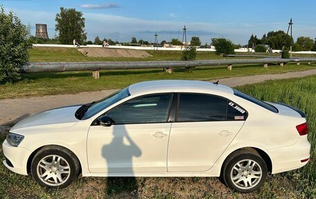 Volkswagen Jetta VI, 2012 год, 1 000 000 рублей, 14 фотография