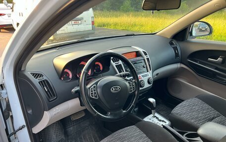 KIA cee'd I рестайлинг, 2009 год, 710 000 рублей, 8 фотография