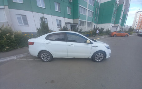 KIA Rio III рестайлинг, 2012 год, 640 000 рублей, 2 фотография