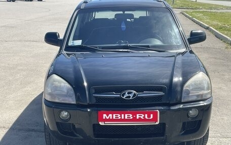 Hyundai Tucson III, 2008 год, 950 000 рублей, 2 фотография