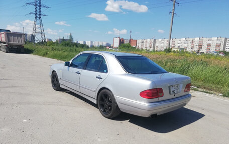 Mercedes-Benz E-Класс, 1997 год, 1 000 000 рублей, 7 фотография