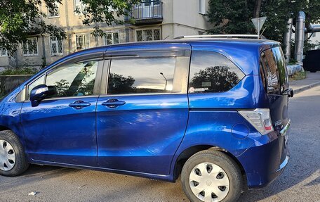 Honda Freed I, 2013 год, 1 300 000 рублей, 4 фотография