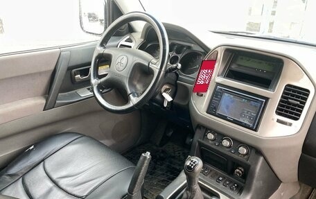 Mitsubishi Pajero III рестайлинг, 2006 год, 999 000 рублей, 5 фотография