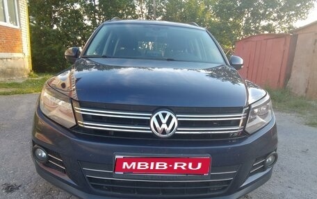 Volkswagen Tiguan I, 2011 год, 1 350 000 рублей, 1 фотография