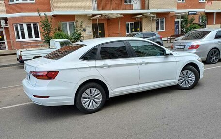 Volkswagen Jetta VII, 2019 год, 1 740 000 рублей, 4 фотография