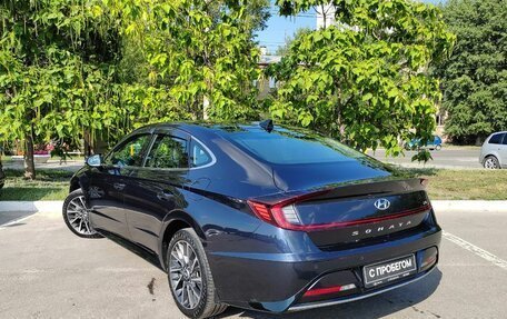 Hyundai Sonata VIII, 2019 год, 3 100 000 рублей, 4 фотография