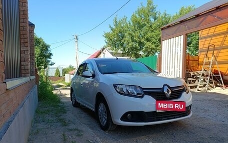 Renault Logan II, 2016 год, 845 000 рублей, 3 фотография