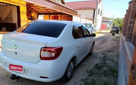 Renault Logan II, 2016 год, 845 000 рублей, 5 фотография