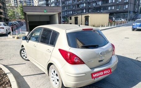 Nissan Tiida, 2010 год, 1 300 000 рублей, 3 фотография