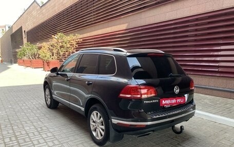 Volkswagen Touareg III, 2015 год, 2 900 000 рублей, 6 фотография