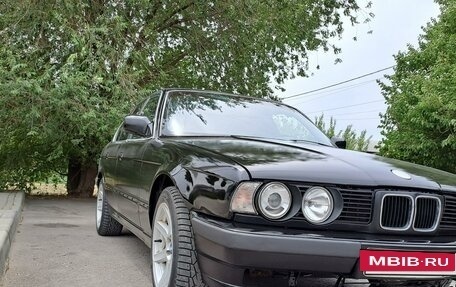 BMW 5 серия, 1984 год, 285 000 рублей, 8 фотография