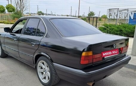 BMW 5 серия, 1984 год, 285 000 рублей, 4 фотография