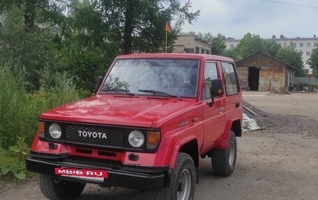 Toyota Land Cruiser 70, 1987 год, 799 000 рублей, 6 фотография