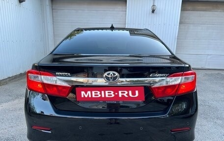 Toyota Camry, 2012 год, 1 525 000 рублей, 6 фотография