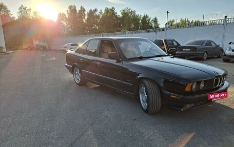 BMW 5 серия, 1990 год, 400 000 рублей, 11 фотография