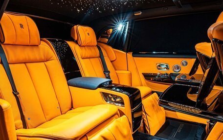 Rolls-Royce Phantom VIII, 2024 год, 98 700 000 рублей, 5 фотография