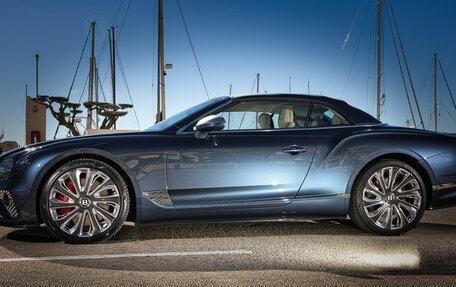 Bentley Continental GT III, 2021 год, 39 990 000 рублей, 22 фотография