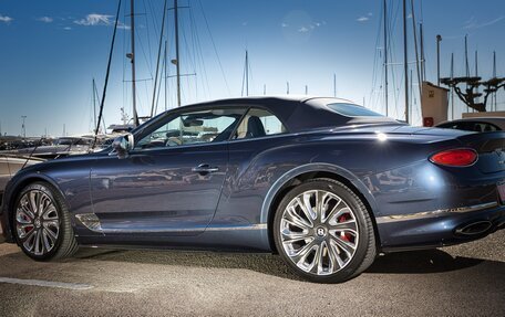 Bentley Continental GT III, 2021 год, 39 990 000 рублей, 25 фотография