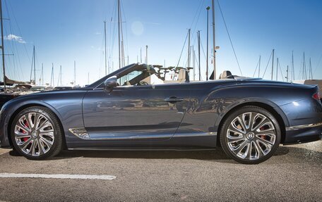 Bentley Continental GT III, 2021 год, 39 990 000 рублей, 40 фотография