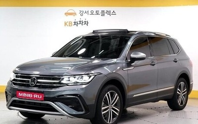 Volkswagen Tiguan II, 2024 год, 4 250 000 рублей, 1 фотография