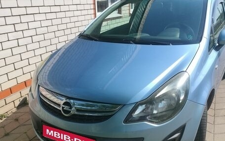 Opel Corsa D, 2013 год, 550 000 рублей, 1 фотография