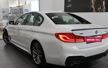 BMW 5 серия, 2020 год, 7 210 000 рублей, 12 фотография