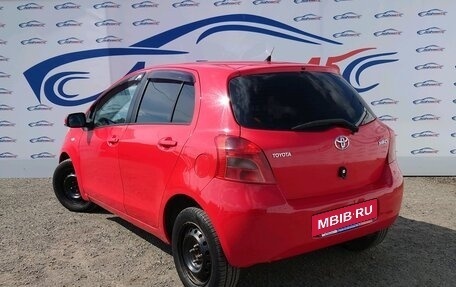 Toyota Yaris III рестайлинг, 2006 год, 624 000 рублей, 4 фотография