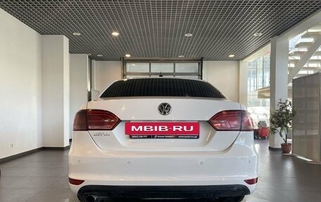 Volkswagen Jetta VI, 2014 год, 1 210 000 рублей, 4 фотография