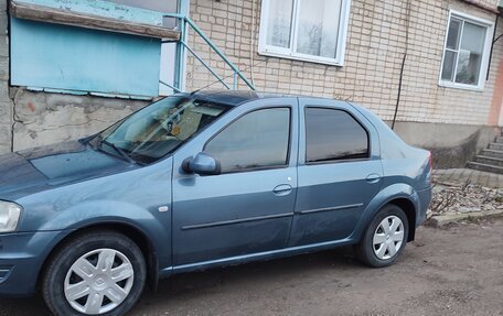 Renault Logan I, 2013 год, 450 000 рублей, 5 фотография