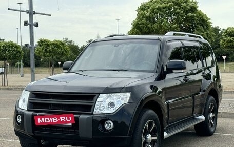 Mitsubishi Pajero IV, 2011 год, 2 249 000 рублей, 4 фотография