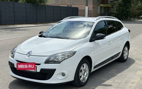 Renault Megane III, 2012 год, 1 180 000 рублей, 2 фотография