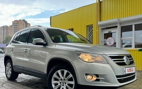 Volkswagen Tiguan I, 2011 год, 1 275 000 рублей, 2 фотография