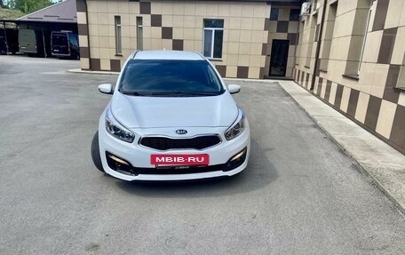 KIA cee'd III, 2018 год, 1 750 000 рублей, 3 фотография