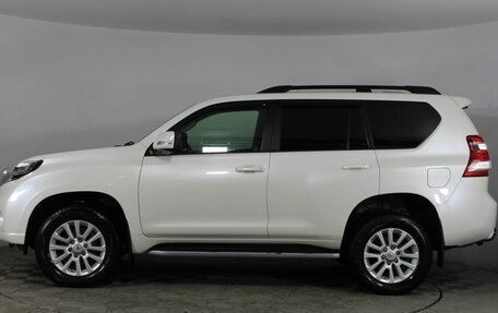 Toyota Land Cruiser Prado 150 рестайлинг 2, 2017 год, 4 350 000 рублей, 8 фотография