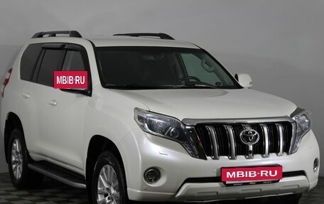 Toyota Land Cruiser Prado 150 рестайлинг 2, 2017 год, 4 350 000 рублей, 3 фотография