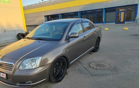 Toyota Avensis III рестайлинг, 2003 год, 570 000 рублей, 6 фотография