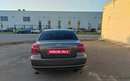 Toyota Avensis III рестайлинг, 2003 год, 570 000 рублей, 8 фотография