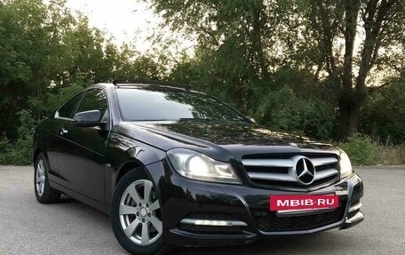 Mercedes-Benz C-Класс, 2011 год, 1 150 000 рублей, 3 фотография