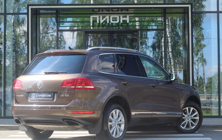 Volkswagen Touareg III, 2013 год, 2 545 000 рублей, 2 фотография