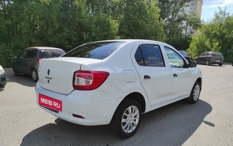 Renault Logan II, 2018 год, 825 000 рублей, 3 фотография