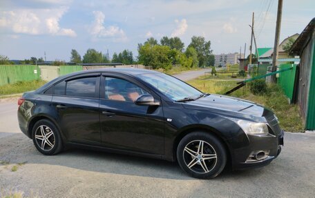 Chevrolet Cruze II, 2012 год, 850 000 рублей, 7 фотография