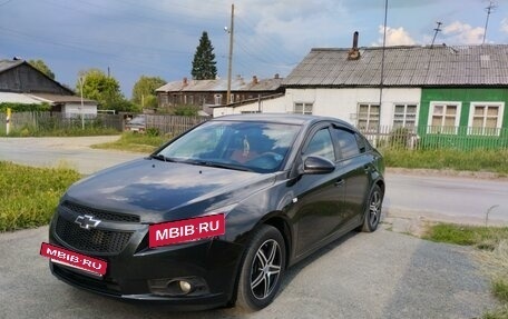 Chevrolet Cruze II, 2012 год, 850 000 рублей, 2 фотография