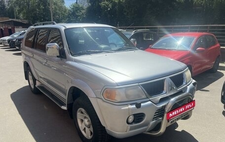 Mitsubishi Pajero Sport II рестайлинг, 2004 год, 951 000 рублей, 2 фотография