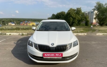 Skoda Octavia, 2017 год, 2 110 000 рублей, 2 фотография