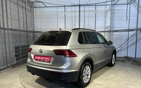 Volkswagen Tiguan II, 2020 год, 2 450 000 рублей, 5 фотография