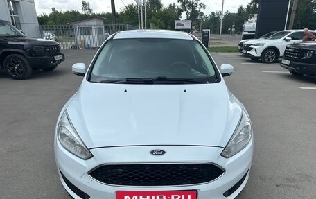 Ford Focus III, 2017 год, 899 000 рублей, 2 фотография