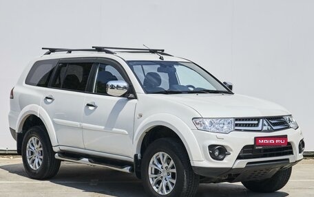 Mitsubishi Pajero Sport II рестайлинг, 2014 год, 2 599 000 рублей, 1 фотография