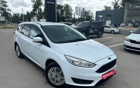 Ford Focus III, 2017 год, 899 000 рублей, 3 фотография