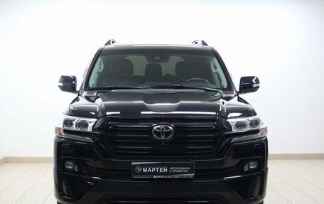 Toyota Land Cruiser 200, 2016 год, 5 700 000 рублей, 2 фотография