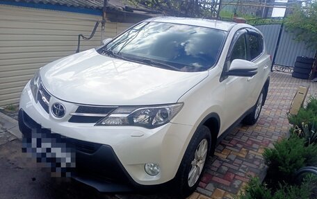 Toyota RAV4, 2014 год, 2 350 000 рублей, 1 фотография